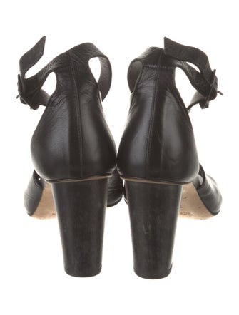 Zero + Maria Cornejo Leather Sandals