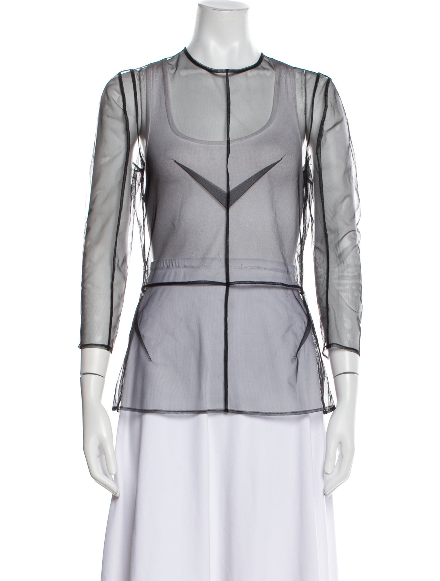 Karolina Zmarlak Crew Neck Three-Quarter Sleeve Button-Up Top